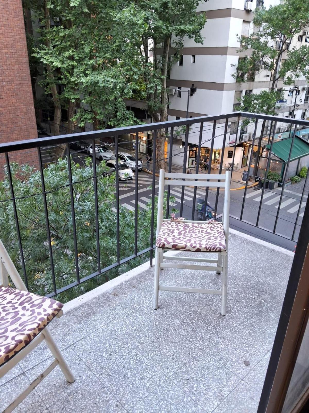 Agradable Departamento Con Balcon Zona Embajada Rural Bosques De Palermo Appartement